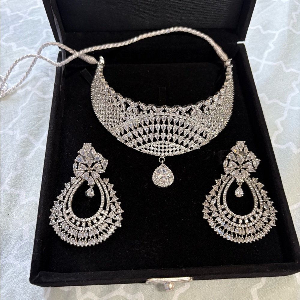 Elegant Silver Necklace and Earring Set for bride
